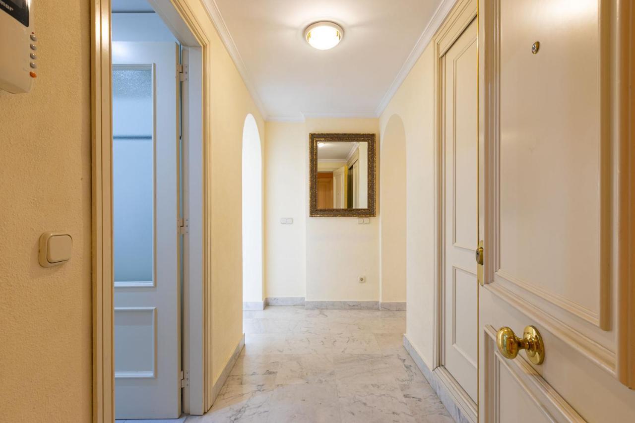 Puerto Banus, Marina Banus, 2Br, 2Bth, Pool, Parking, Marbella, 2H Leilighet Eksteriør bilde