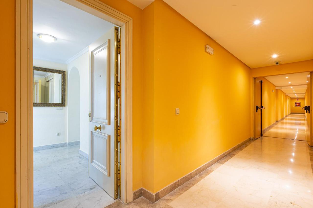Puerto Banus, Marina Banus, 2Br, 2Bth, Pool, Parking, Marbella, 2H Leilighet Eksteriør bilde